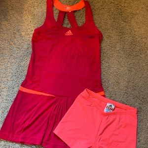 adidas tennis dress size S